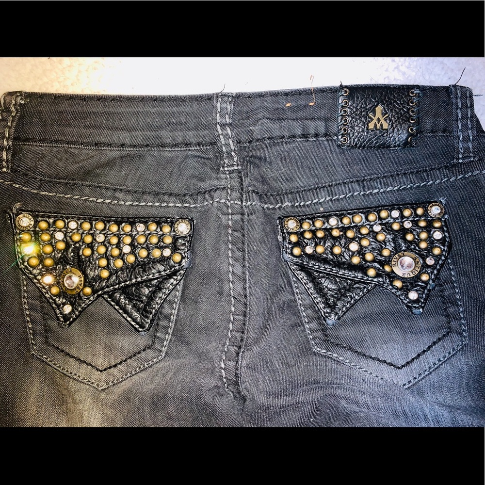 Antique Rivet Bootcut Jeans - Picture 4 of 8